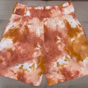 Brand: Ann Taylor Style: High Waist Short Size: 6 Color: Orange & White